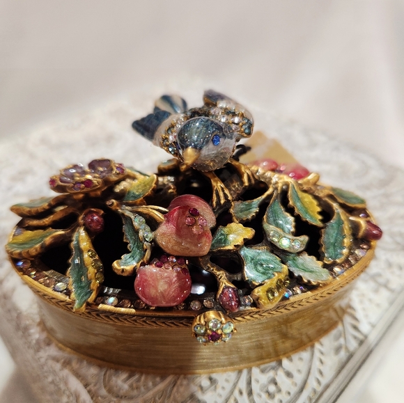 Jay Strongwater Bird on Fruit Oval Box with Tag - Picture 1 of 11